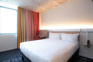 Budget Single Room with Atrium View